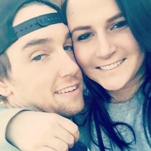 Meet your Posher, Carly